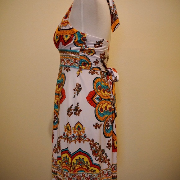Bohemian Halter Top Dress - Picture 5 of 9